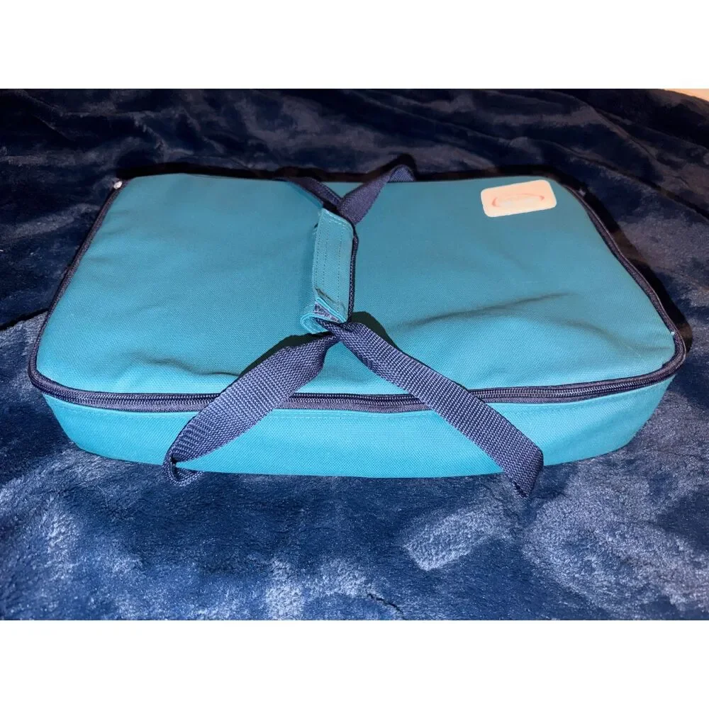 Pyrex Portables Teal Insulated Hot Cold Casserole Food Carrier Travel Bag